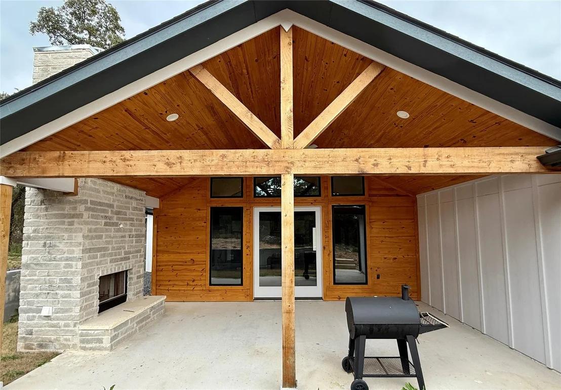 Photo of 900 Daviot DR