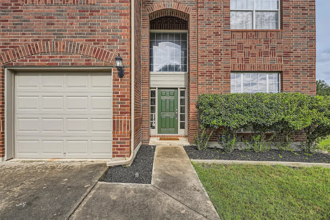 Photo of 269 Camelia PKWY