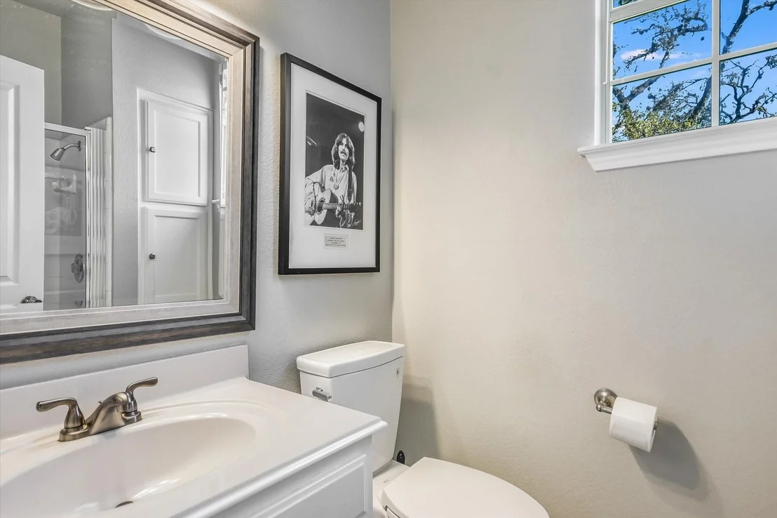 Photo of 8529 Axis DR