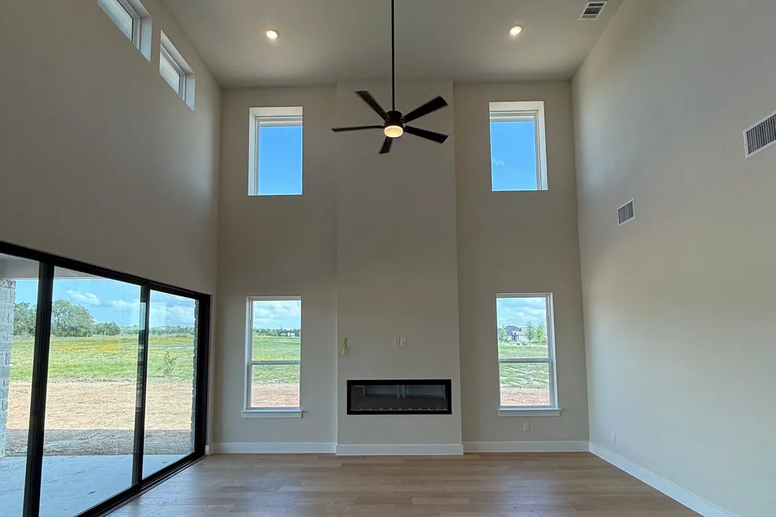 Photo of 1412 Paxton LN