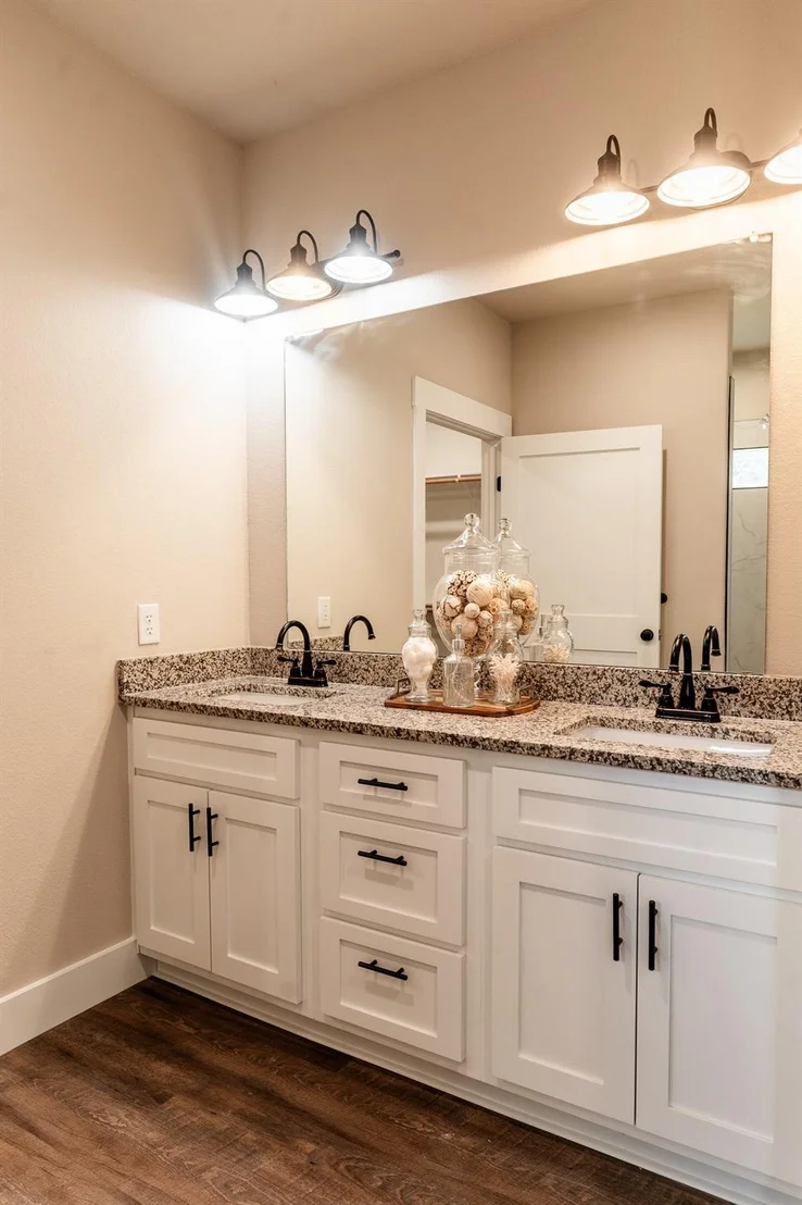 Photo of 326 String Prairie WAY