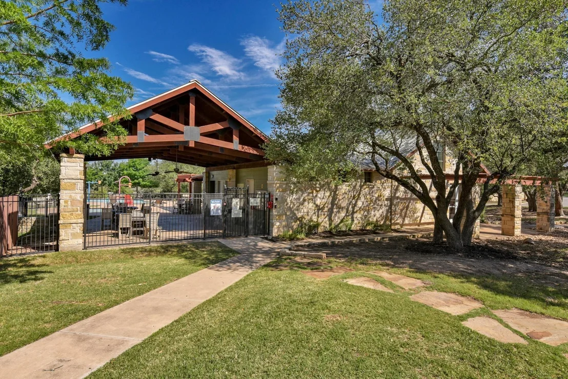 Photo of 4304 Sutter CV