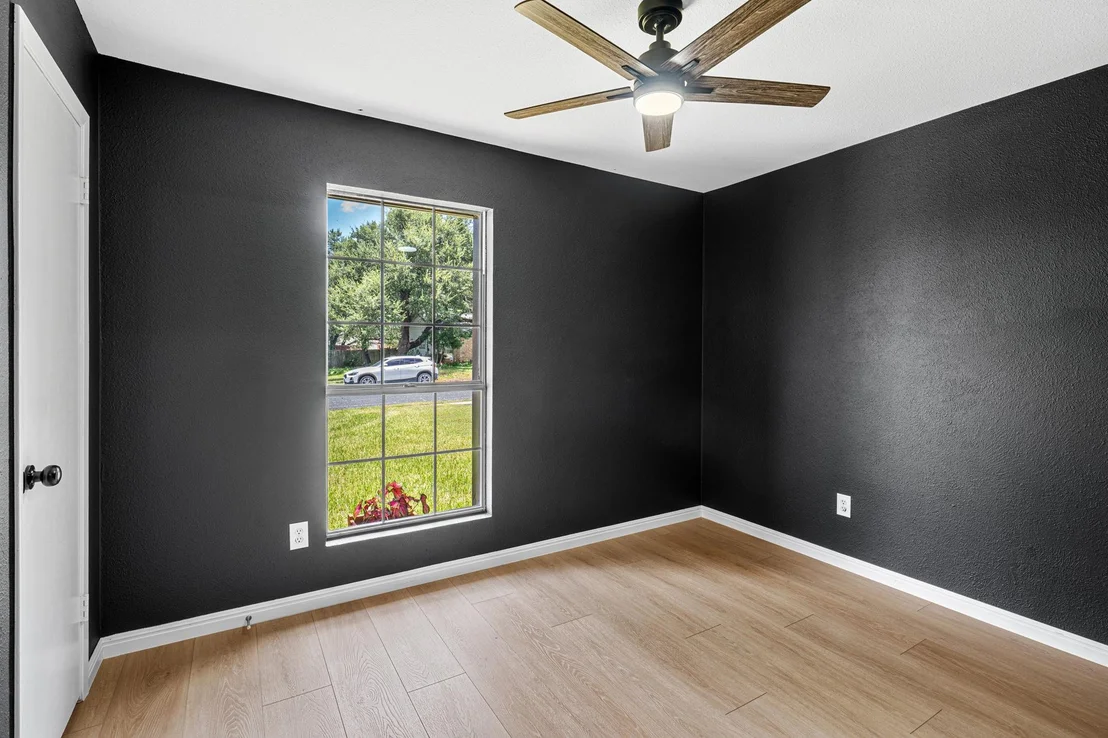 Photo of 3012 Monument DR