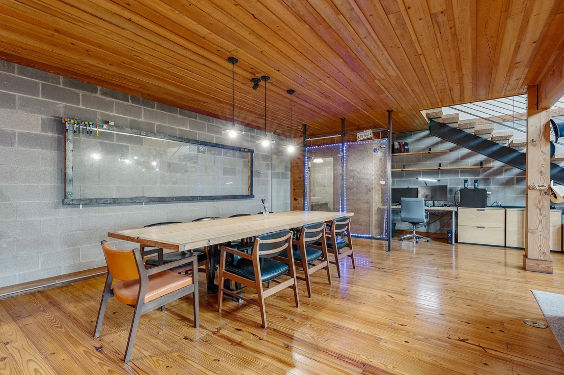 Photo of 10104 Vassar RD