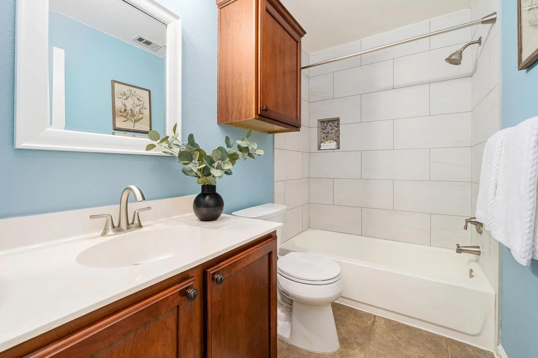 Photo of 3224 Clinton PL