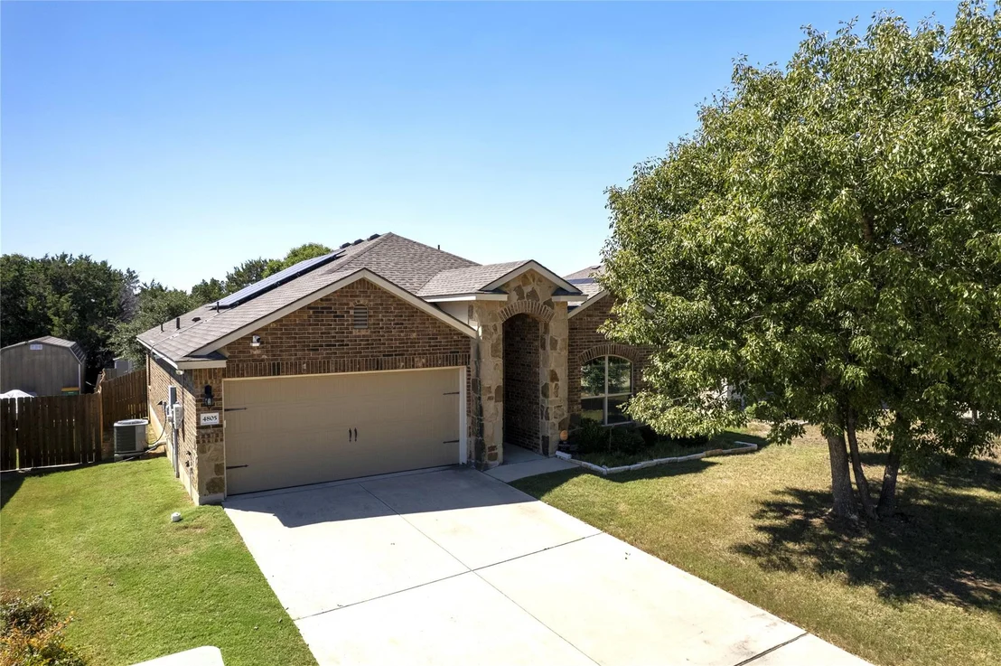 Photo of 4805 Rosaline DR