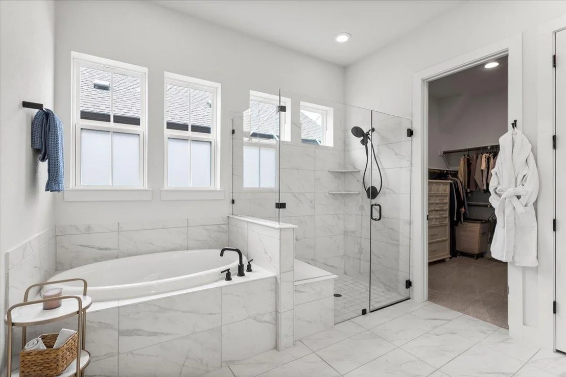 Photo of 8904 Apogee BLVD