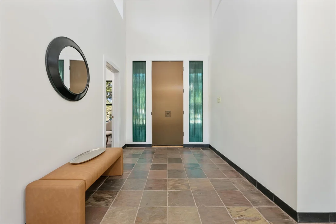 Photo of 8404 Lone Mesa