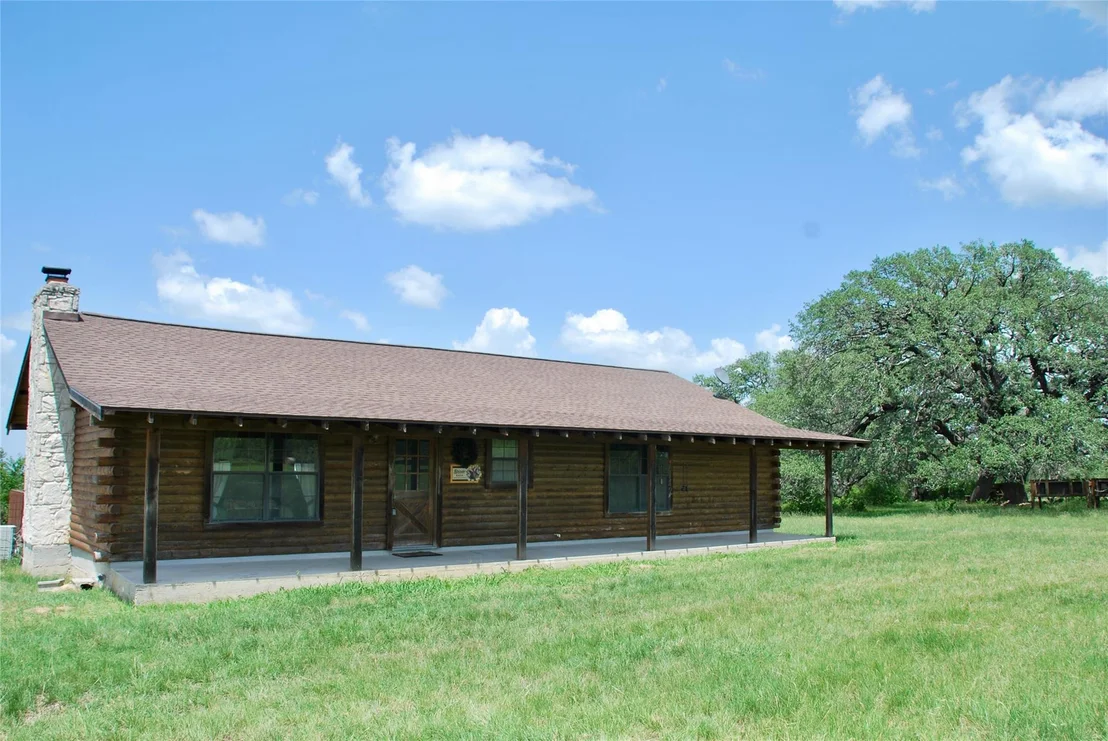 Photo of 2725 Old Lehmann RD