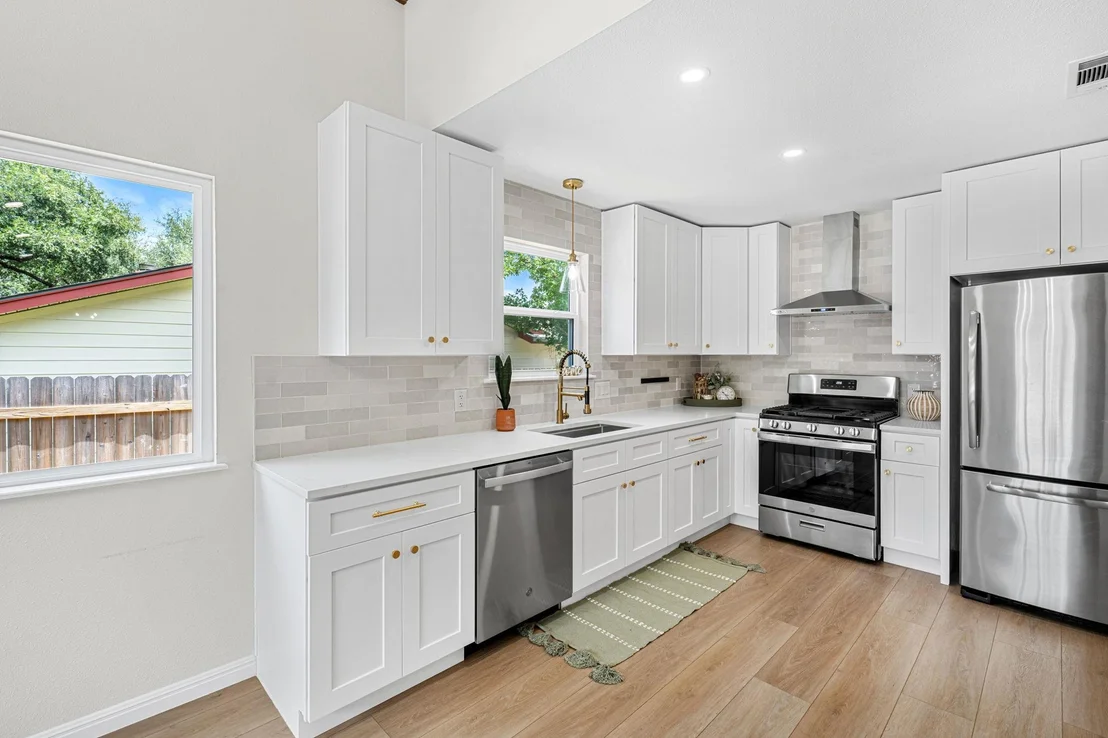 Photo of 3012 Monument DR
