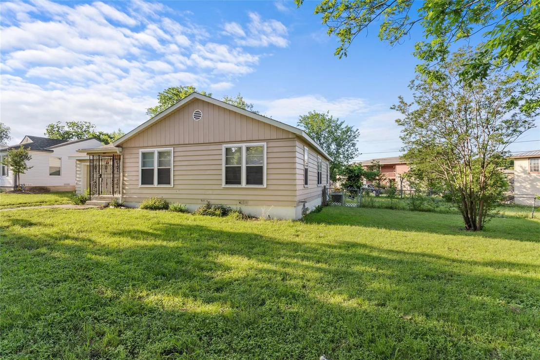 Photo of 801 Evetts RD