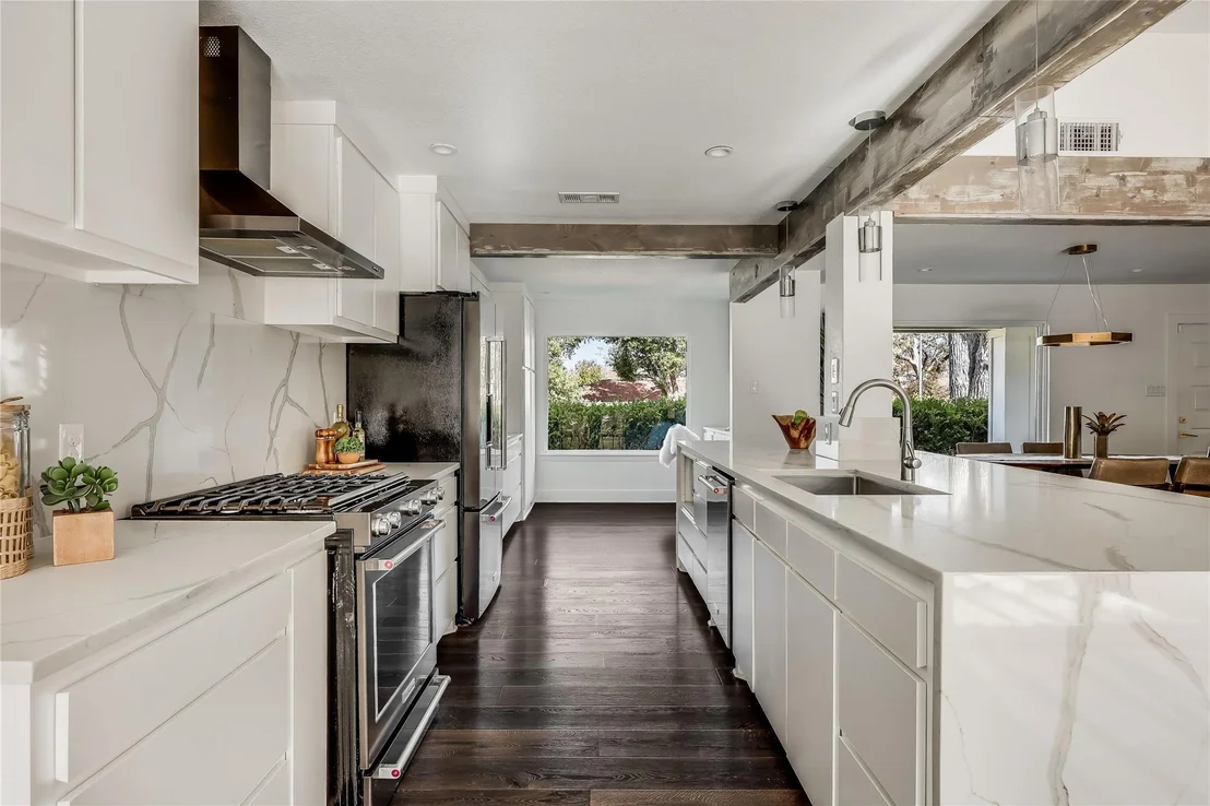 Photo of 8107 Pilgrims PL