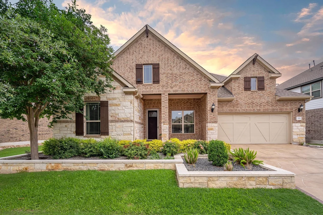 Photo of 308 Bluehaw DR