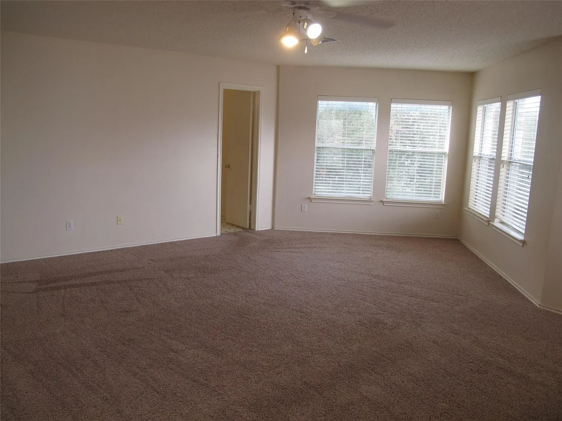 Photo of 2011 Jasper LN