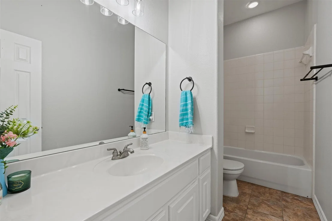 Photo of 1308 Hillridge DR