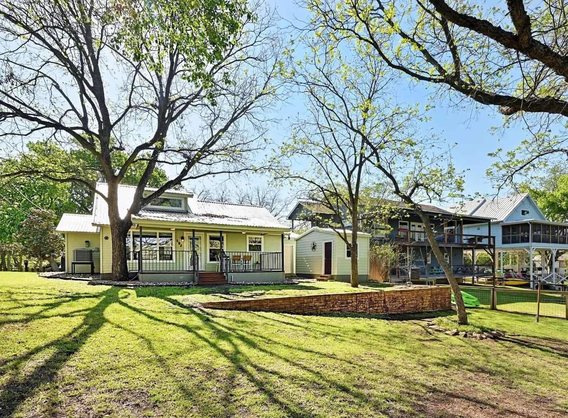 Photo of 1318 Contour DR