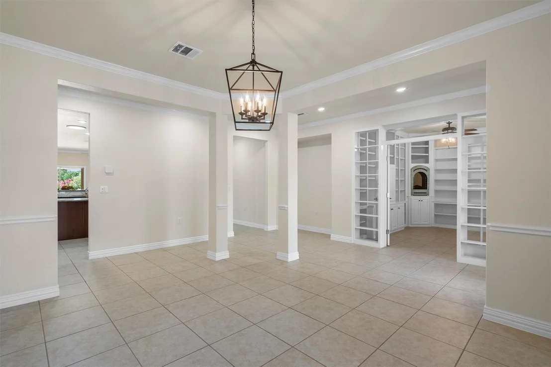 Photo of 300 Pipe Creek LN