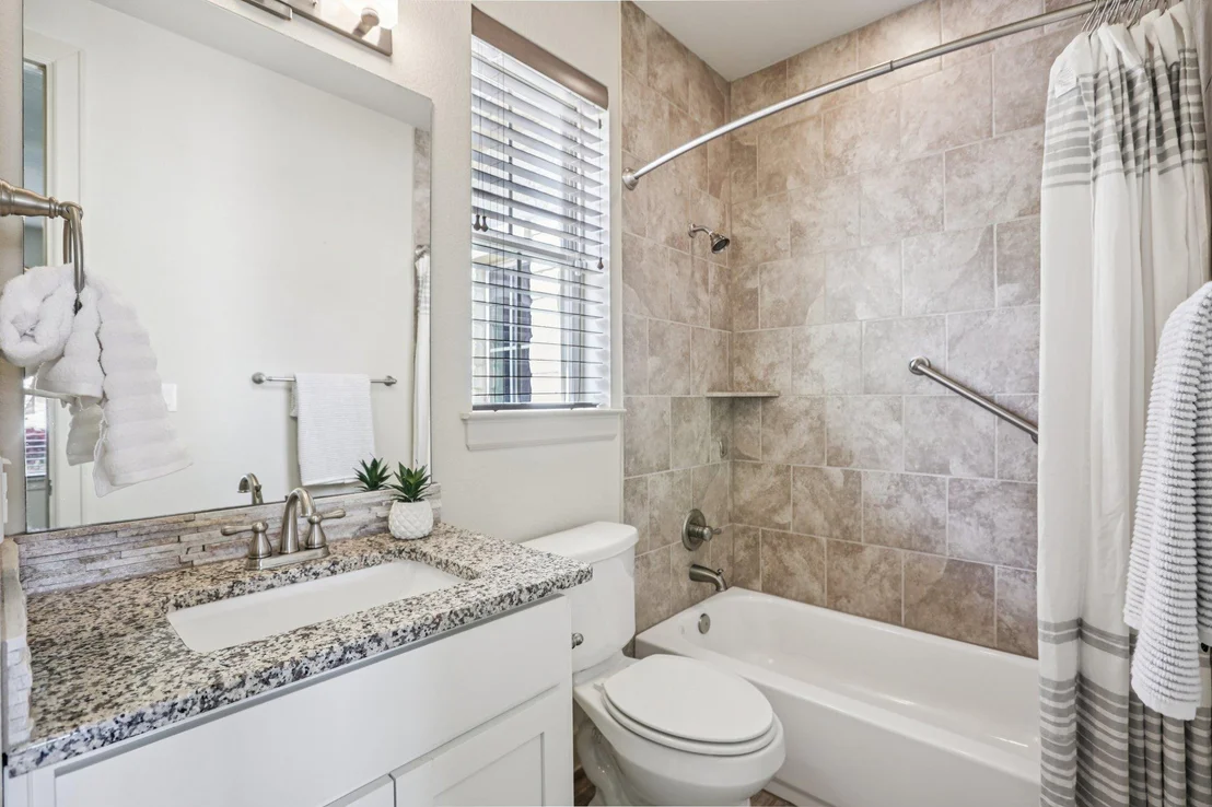Photo of 109 Charmstone LN