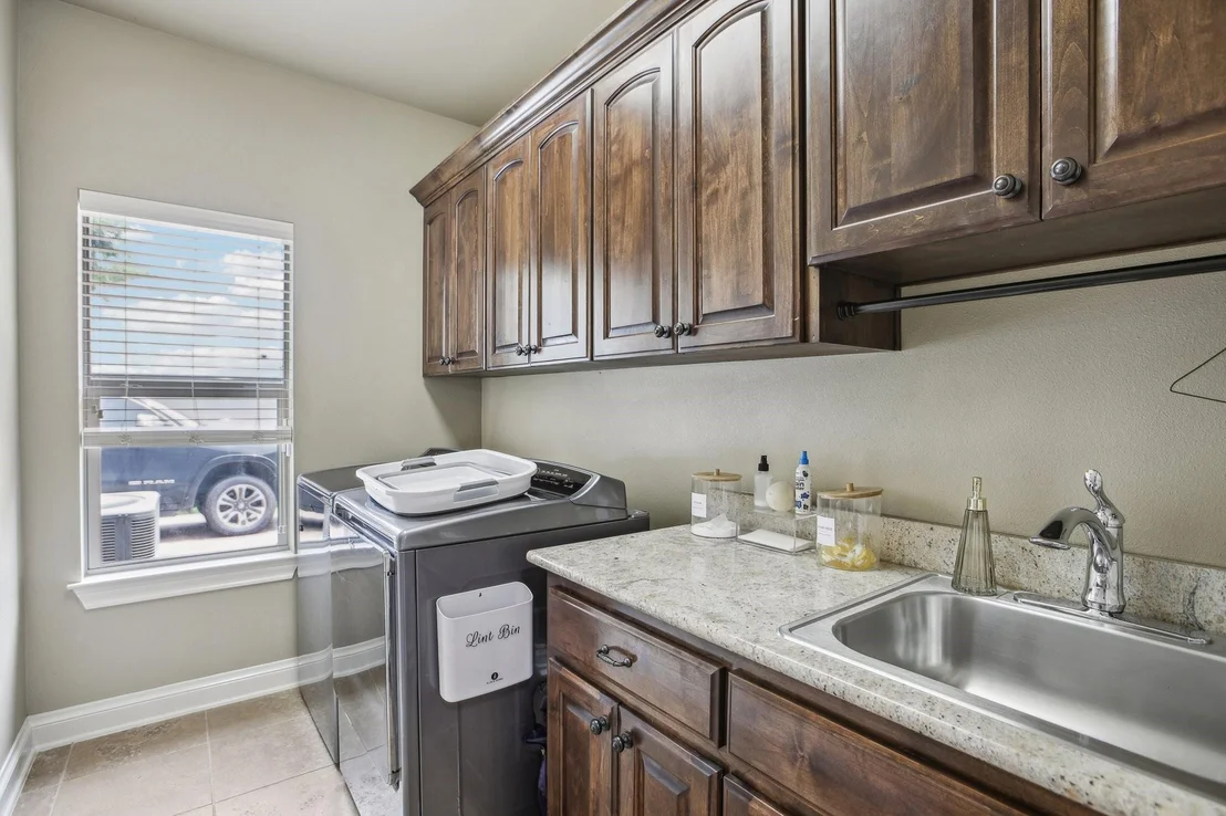Photo of 3066 Rolling Meadow DR