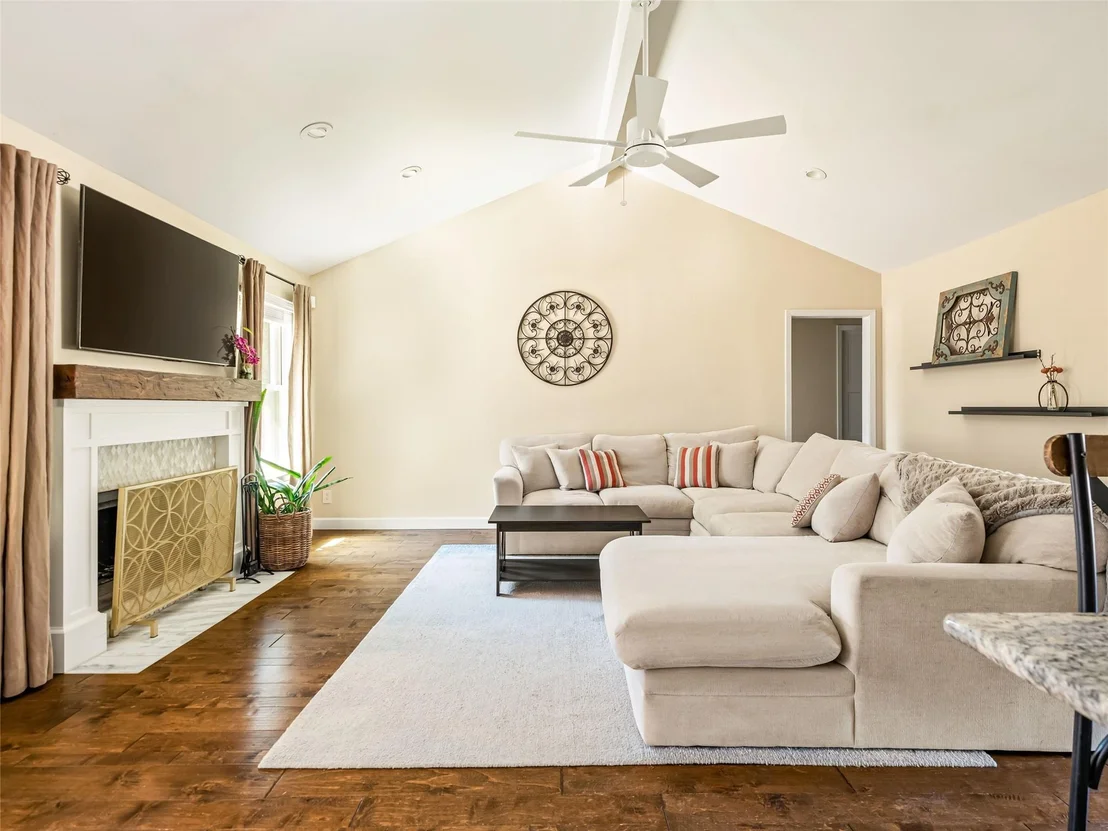 Photo of 3203 Western DR