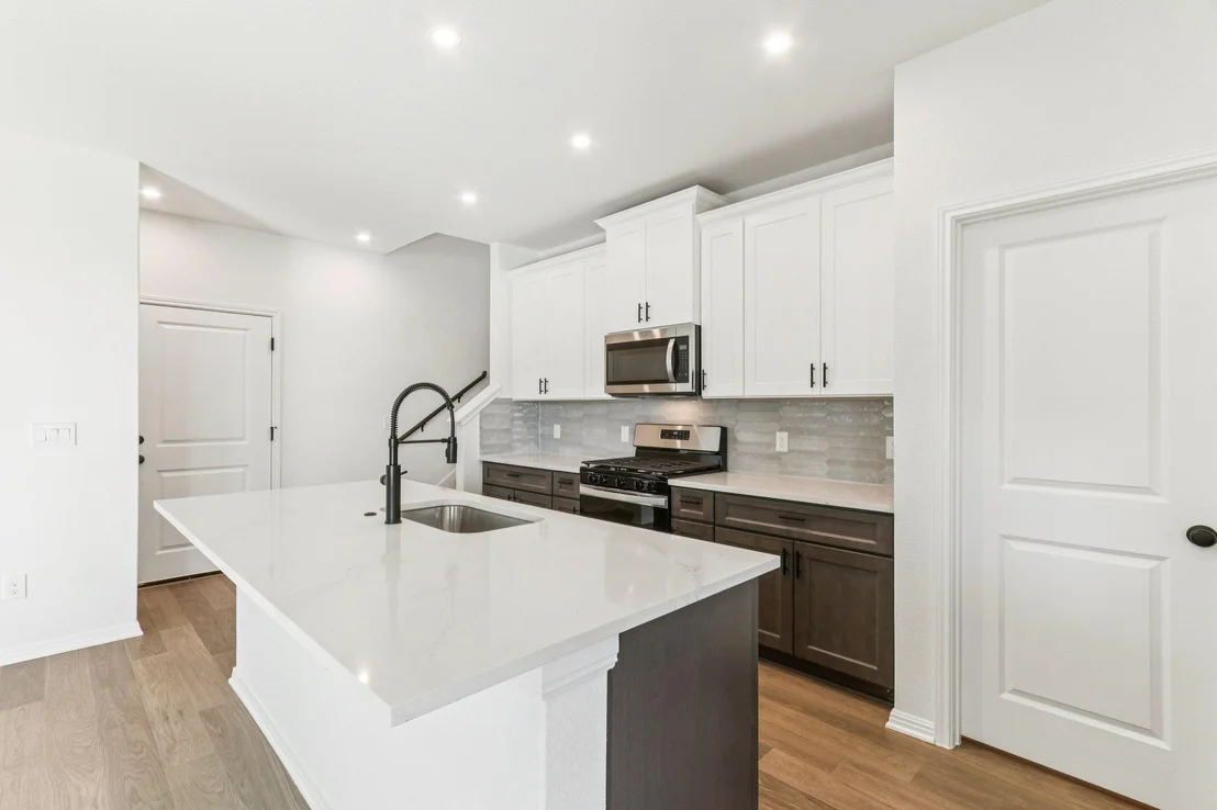 Photo of 6441 Marsh LN