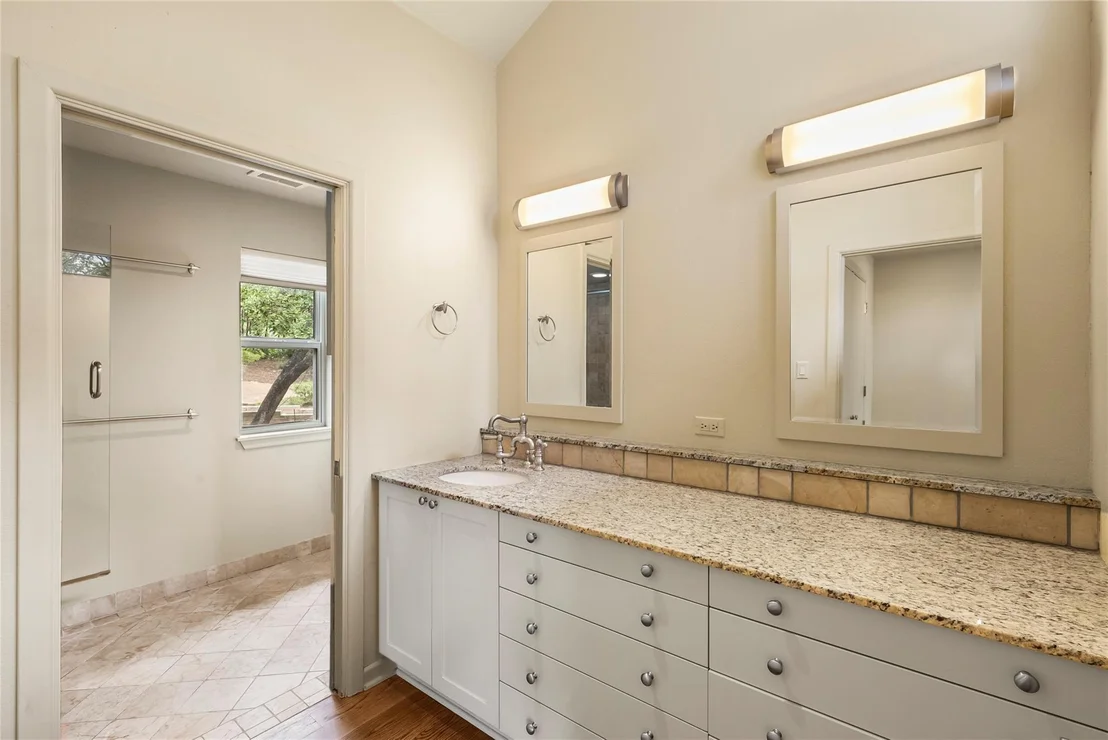 Photo of 2300 Toro Canyon RD