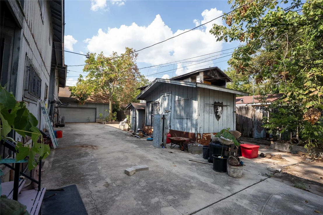 Photo of 1112 Terry DR