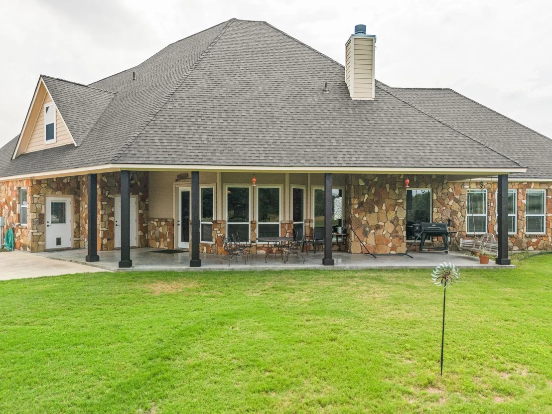 Photo of 121 Eagle Rock