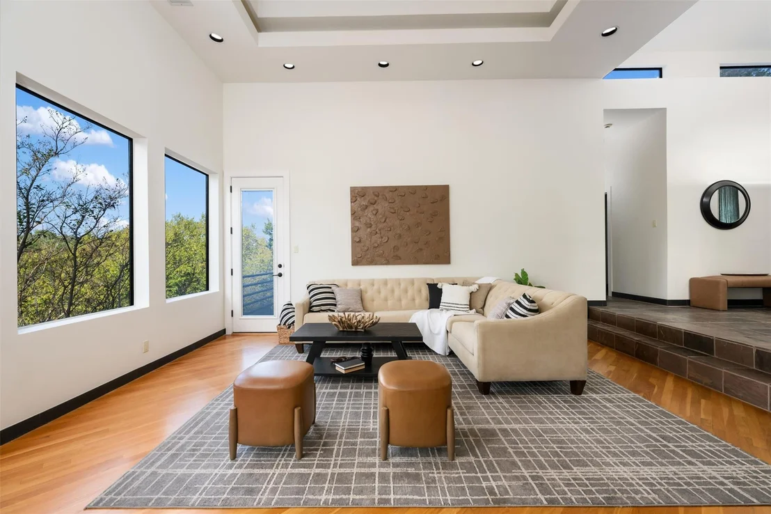 Photo of 8404 Lone Mesa