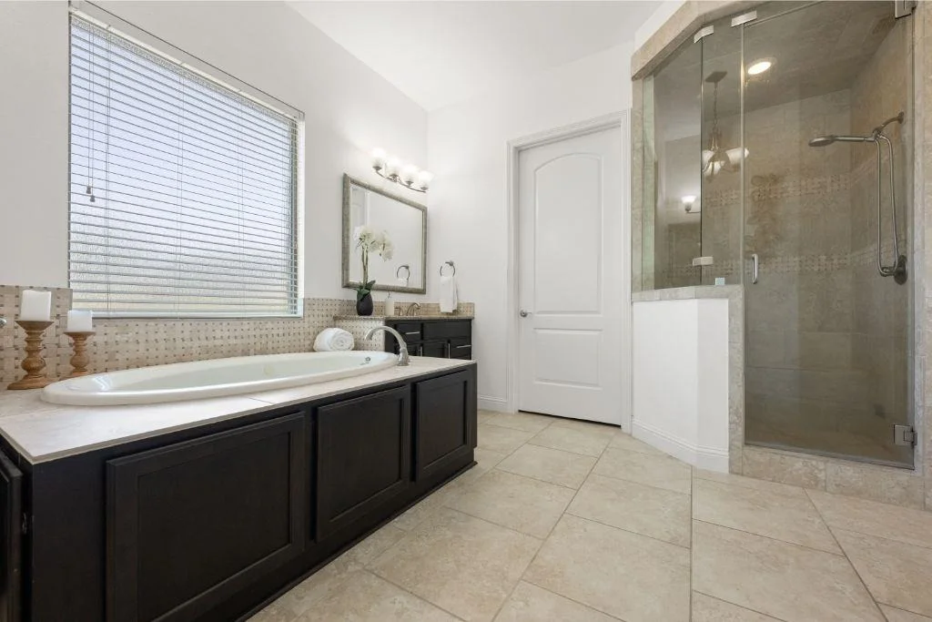 Photo of 102 Kildrummy LN