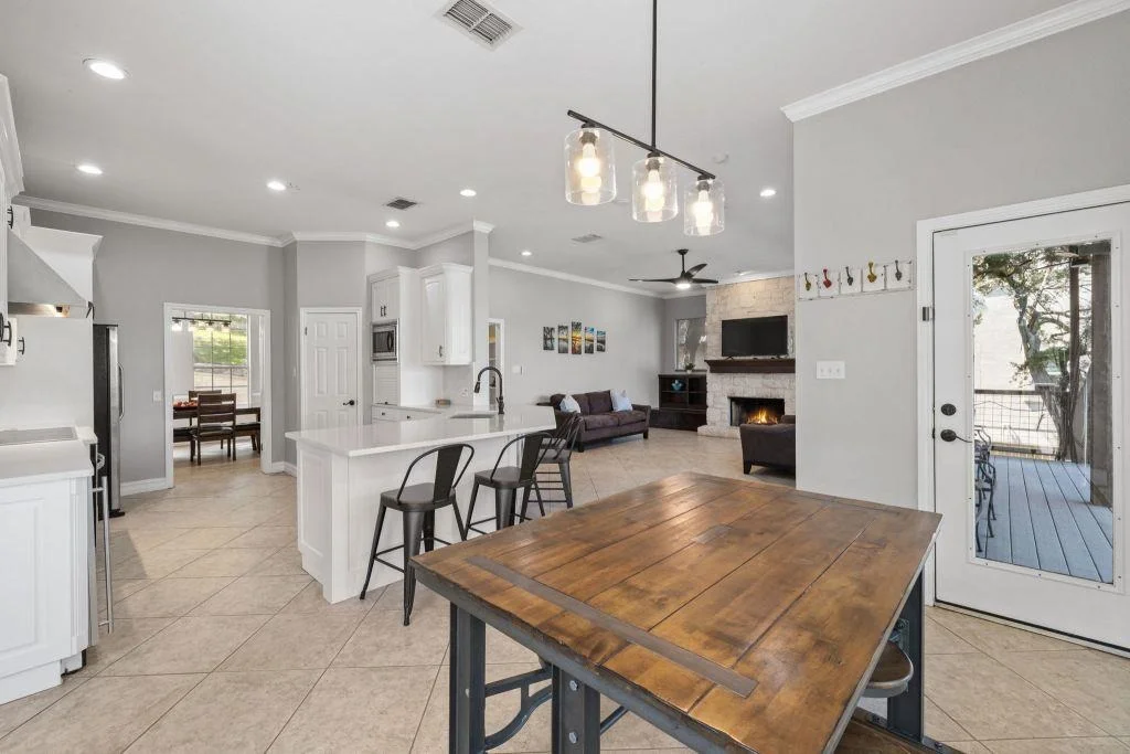 Photo of 10800 Beach RD