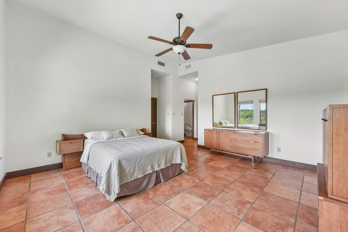 Photo of 25317 Singleton Bend East RD