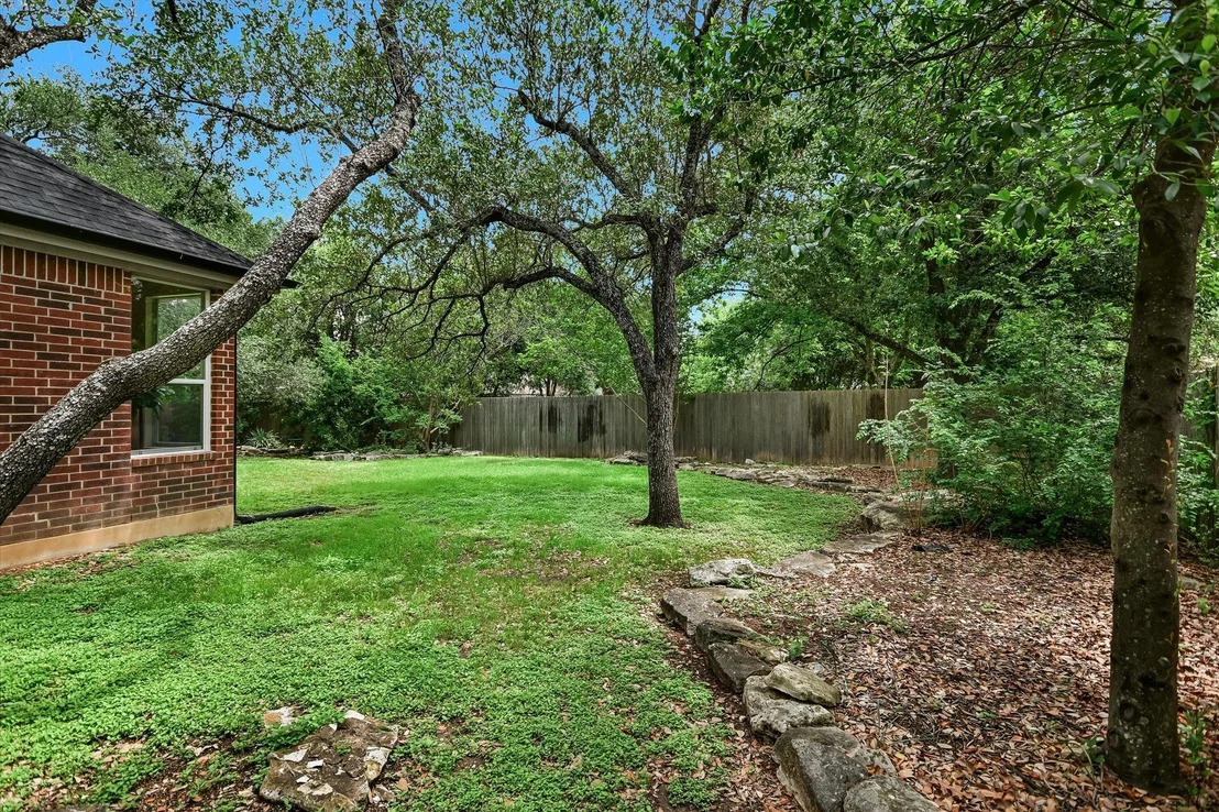 Photo of 16815 Mouse Trap DR