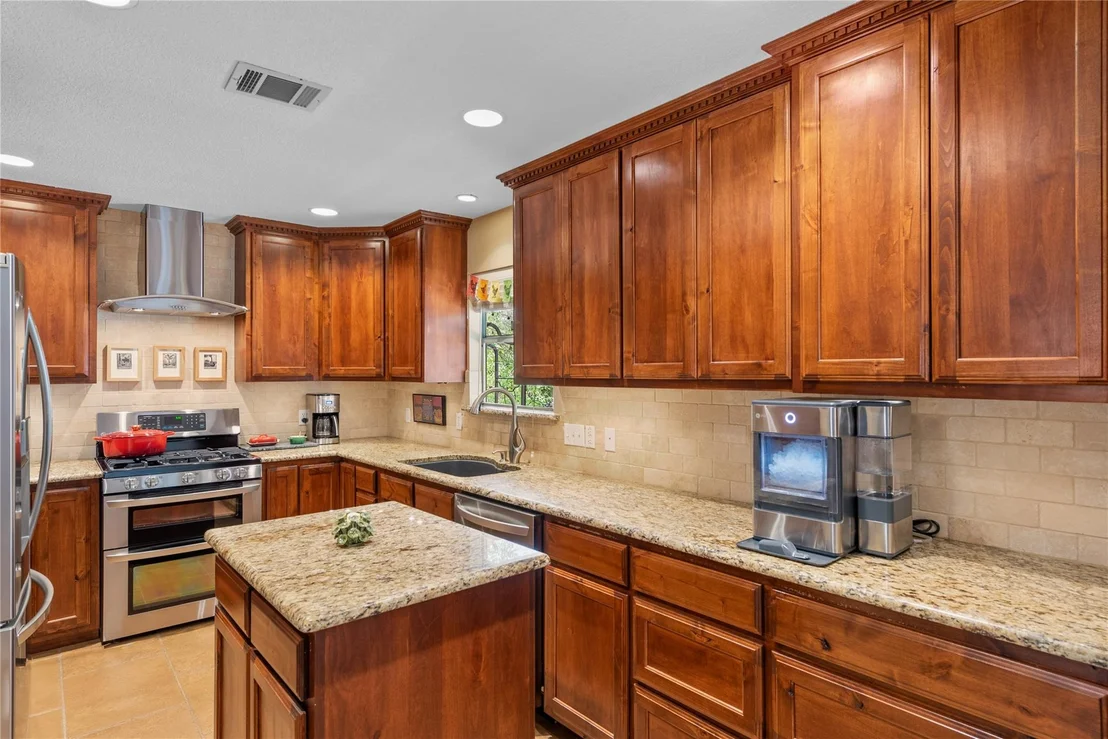 Photo of 1101 Brecon LN