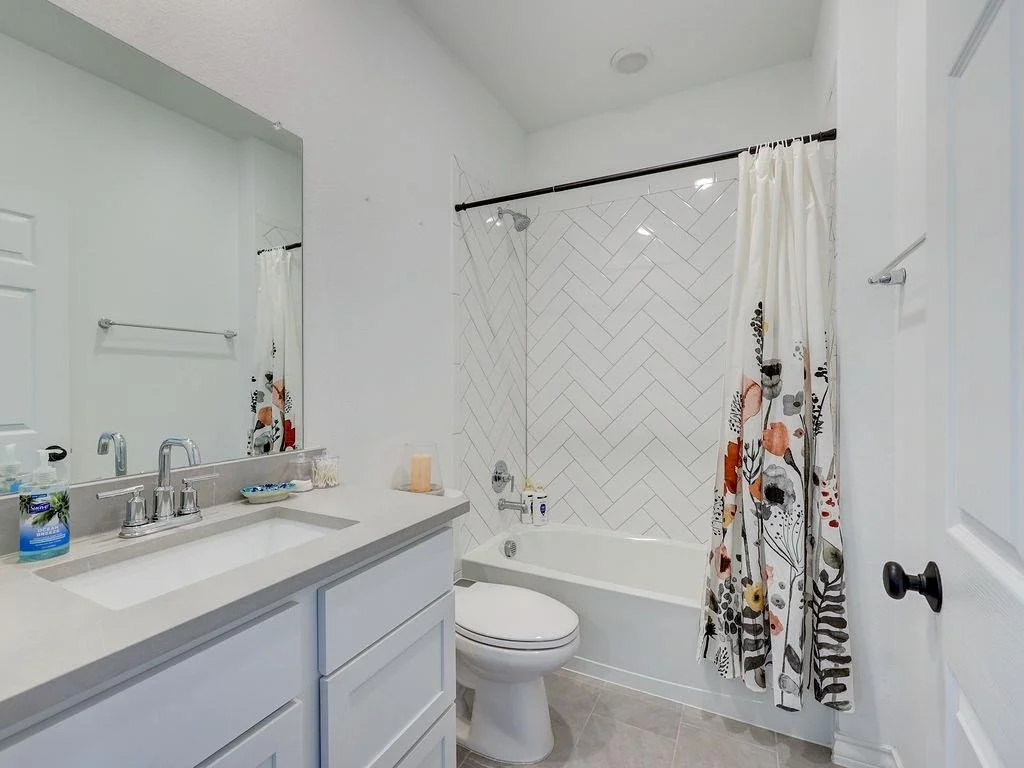 Photo of 1004 Sandra Ann WAY