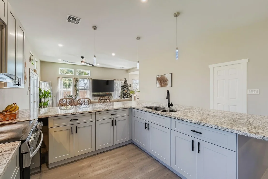 Photo of 149 Arosa DR