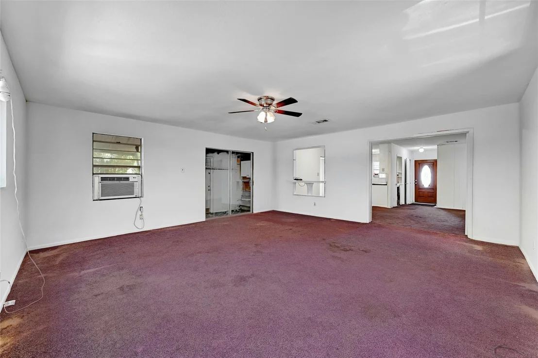 Photo of 1040 Gardner RD