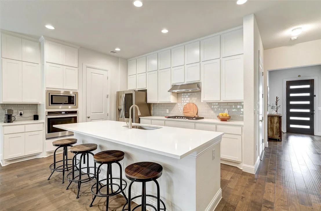 Photo of 2708 Brushwood Meadow