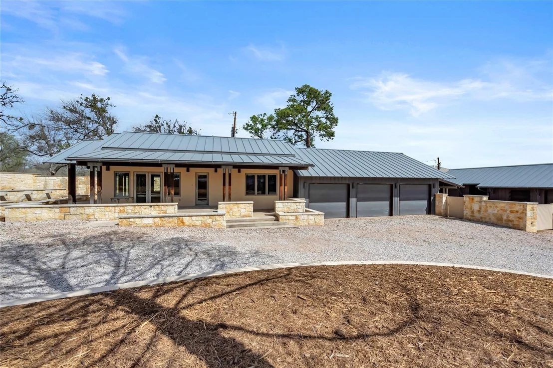 Photo of 118 Mountain View CIR