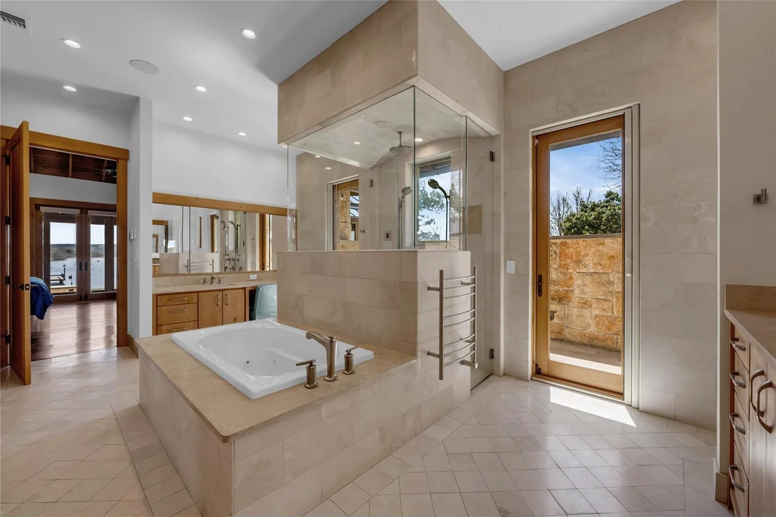 Photo of 118 Mountain View CIR