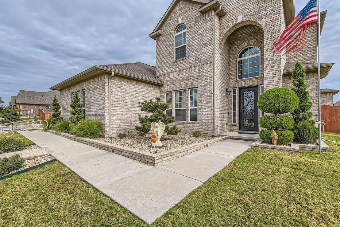 Photo of 491 Betony LOOP