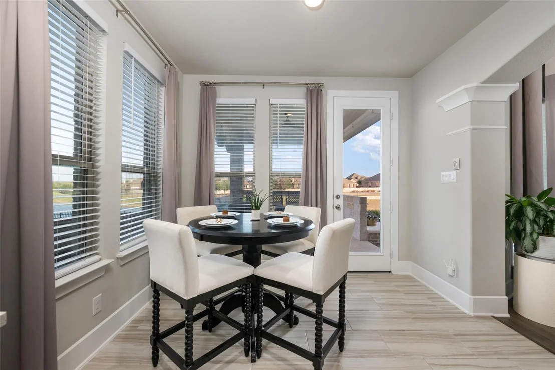 Photo of 2116 Ambling TRL