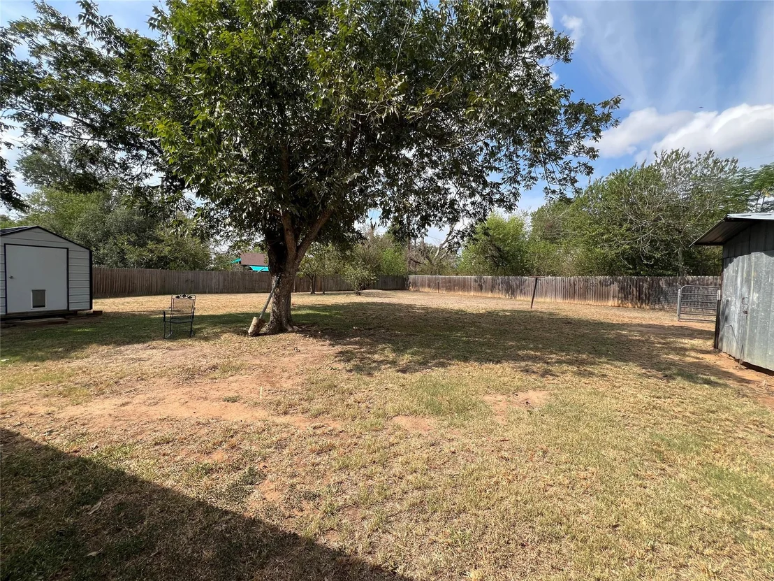 Photo of 1206 Lake Terrace DR