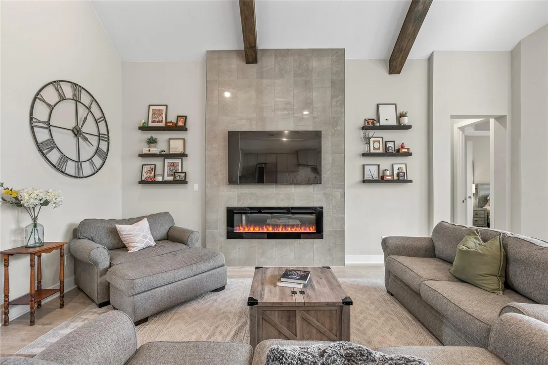 Photo of 533 Mallow RD