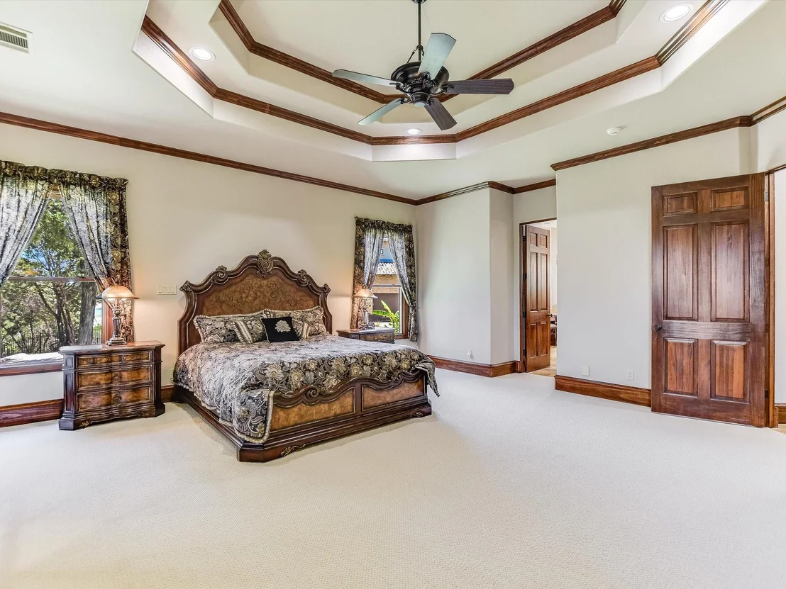 Photo of 6000 Lantern View DR