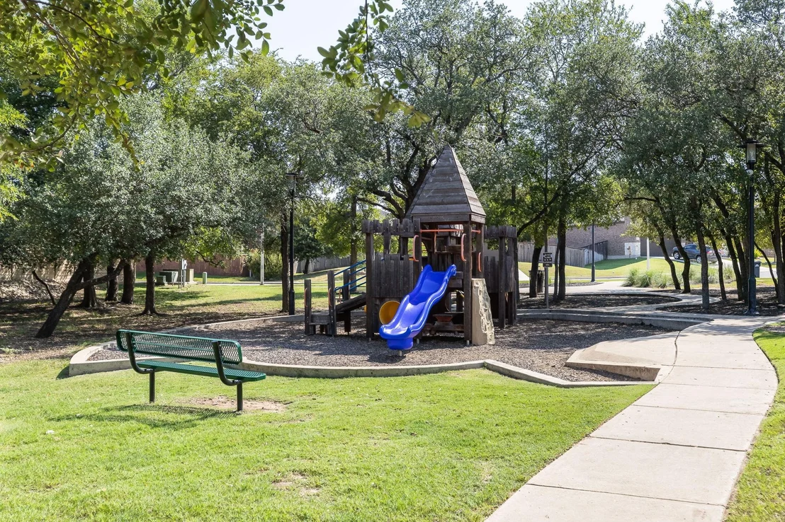 Photo of 404 Atlanta Park DR
