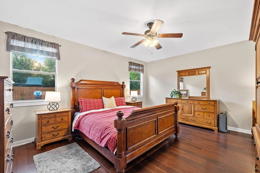 Photo of 1407 Rowan DR