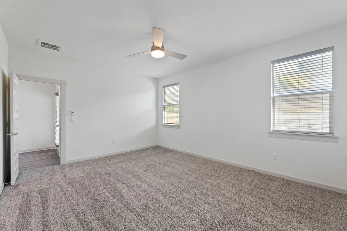 Photo of 7809 Linnie LN