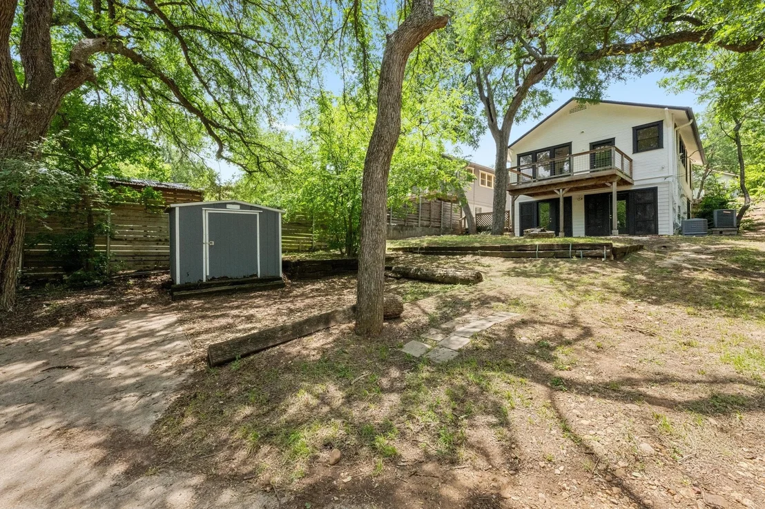 Photo of 713 Patterson Ave