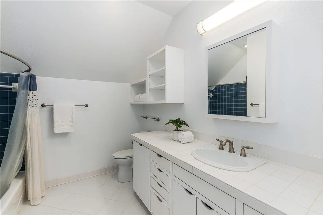 Photo of 8300 SPANISH OAK CIR